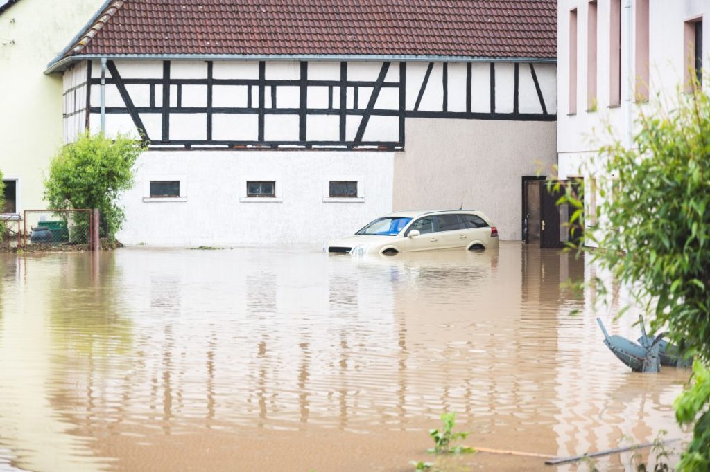 Hilbersdorf in Thüringen: Der Ortskern gleicht einem See.