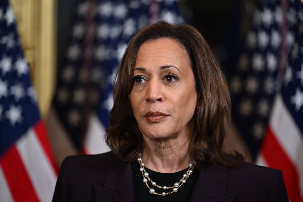 Kamala Harris steht in den meisten Umfragen vor Donald Trump.