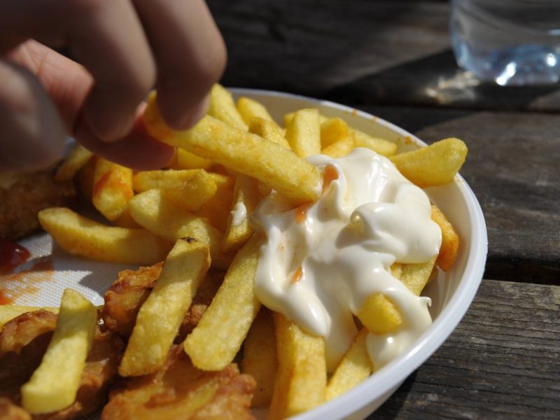 Urlaub an der Ostsee: Pommes-Preis eskaliert! Das kann doch keiner mehr bezahlen