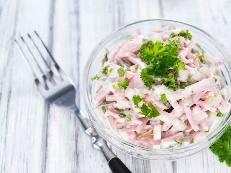Der Thüringer Familienbetrieb stellt Fleisch- und Kartoffelsalate her.