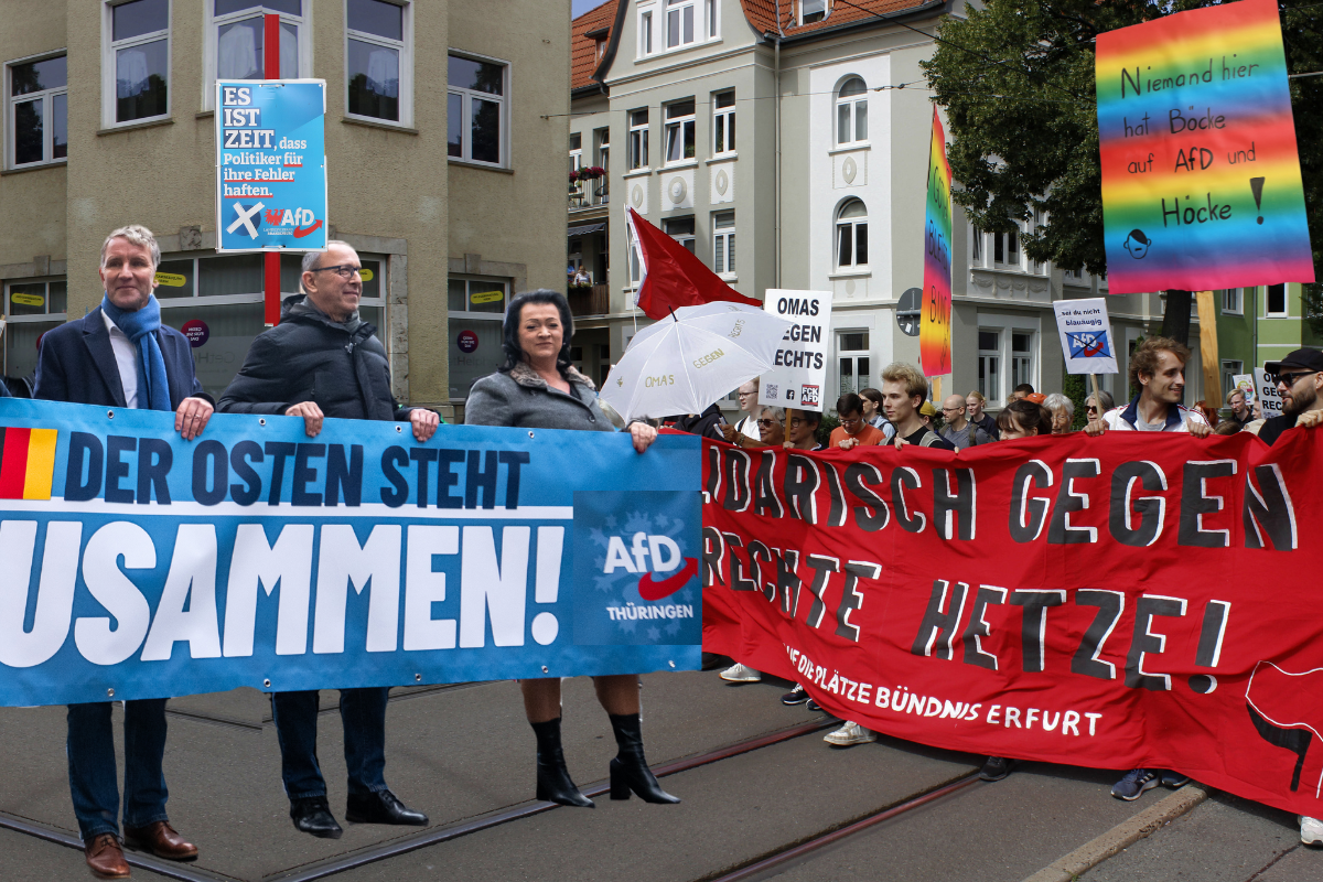 Nicht nur zwei Herzen schlagen in Thüringens Brust! AfD-Supporter treffen auf AfD Gegner und all das im Zeichen der nahenden Thüringen-Wahl.