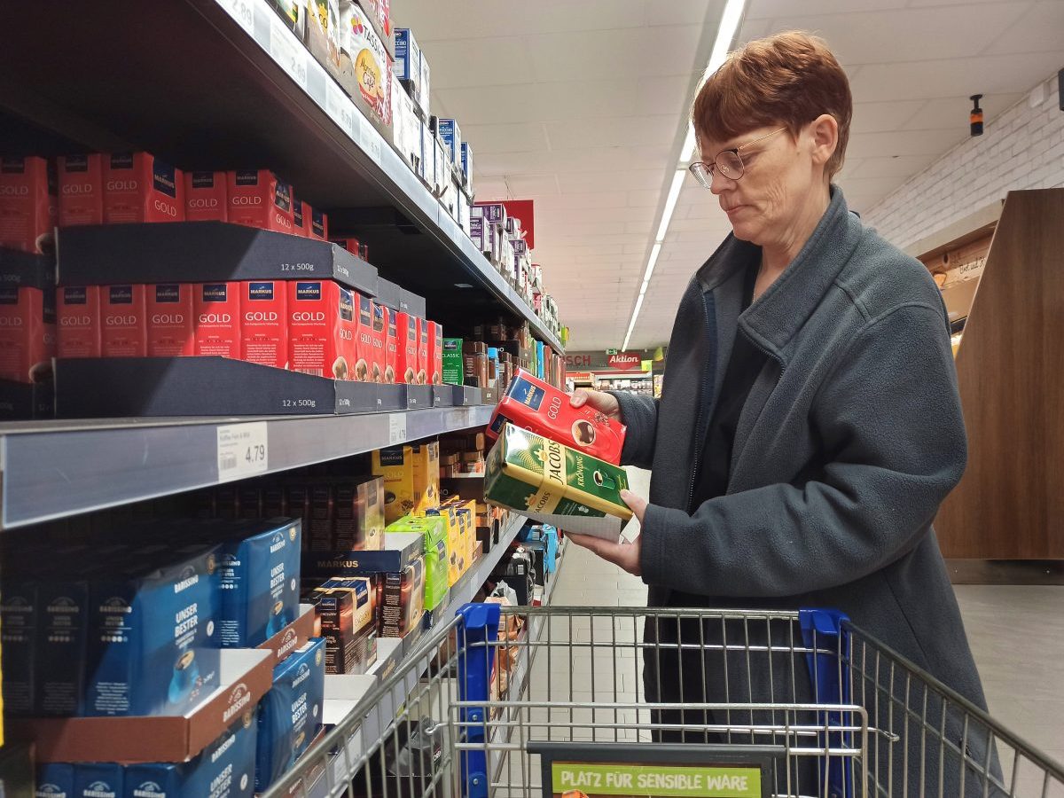 Aldi, Penny und Co.: Dein Kaffee stammt eigentlich von dieser bekannten Marke.