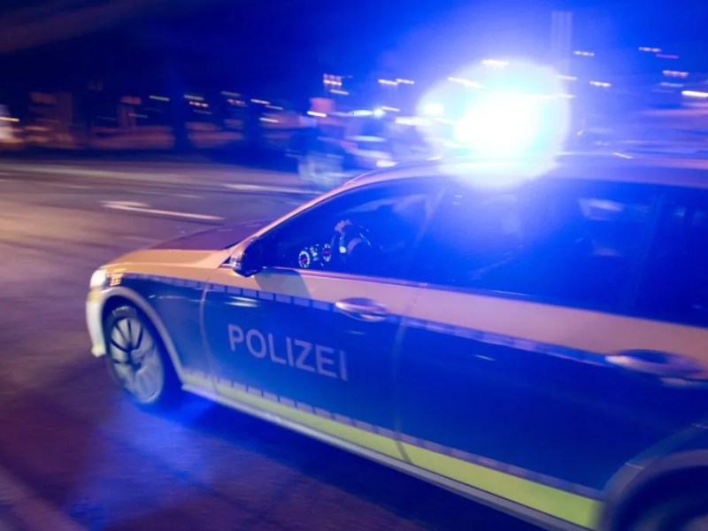 Ein junger Thüringer hat sich eine Verfolgungsfahrt geliefert.