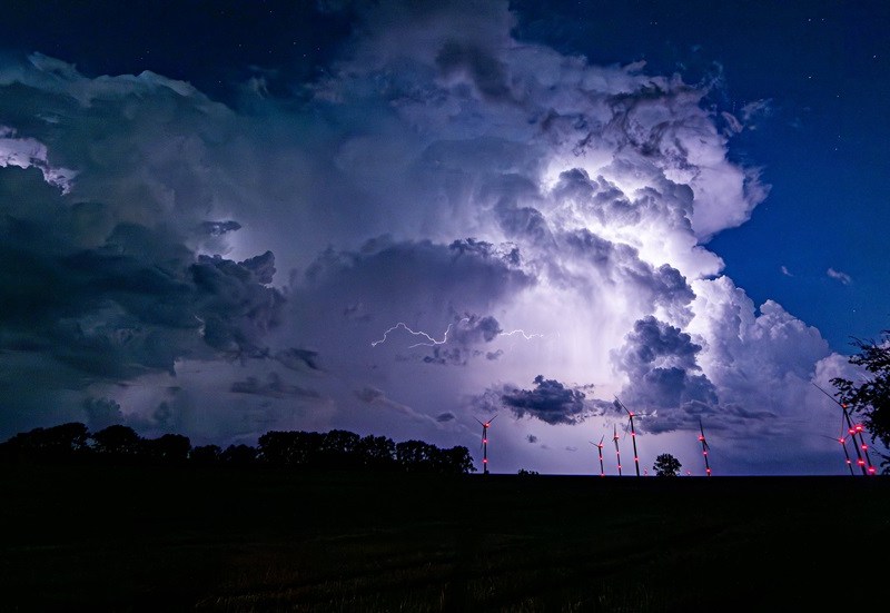 Über Thüringen zieht ein Unwetter hinweg. (Archivbild)